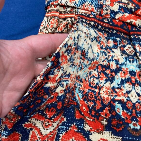 One 5 One Abstract Print Shorts SZ M Blue Orange Summer Elastic Waist Tie Belt - Picture 5 of 11